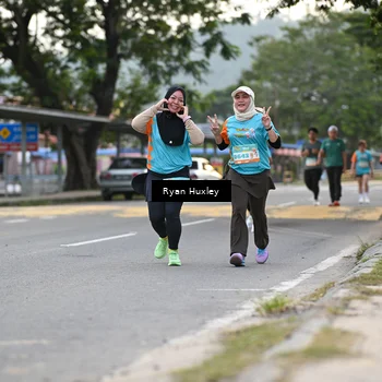 Runner Photo 8233357