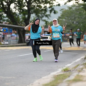 Runner Photo 8233359