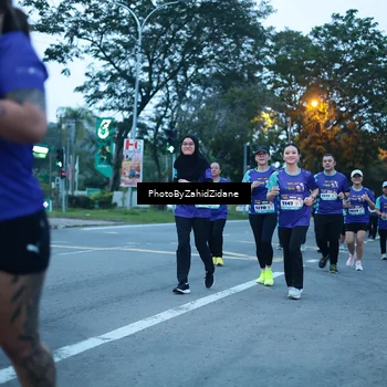 Runner Photo 8233367