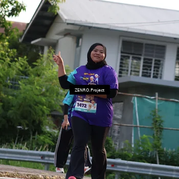 Runner Photo 8233369