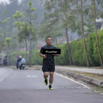 Runner Photo 8233383