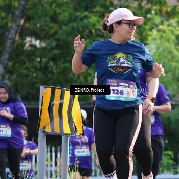 Runner Photo 8233385