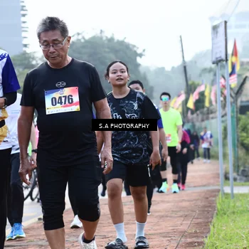 Runner Photo 8233386