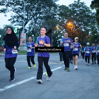 Runner Photo 8233408
