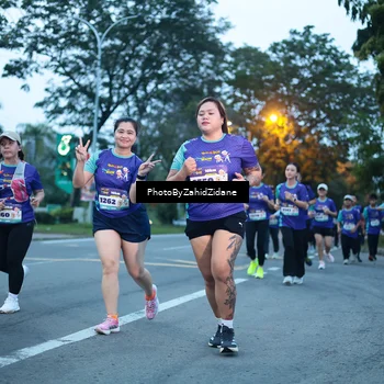 Runner Photo 8233411
