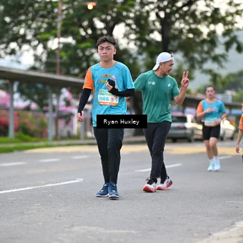 Runner Photo 8233419