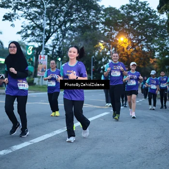 Runner Photo 8233434
