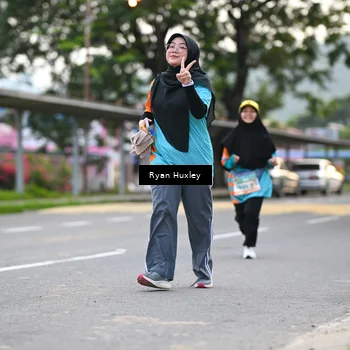 Runner Photo 8233439