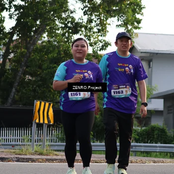 Runner Photo 8233441