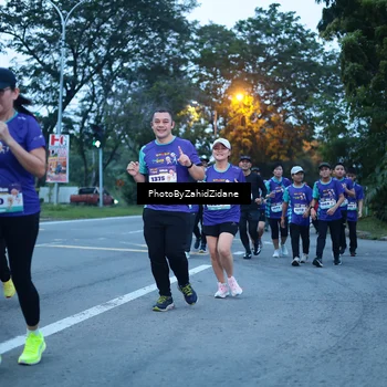 Runner Photo 8233470