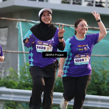 Runner Photo 8233472