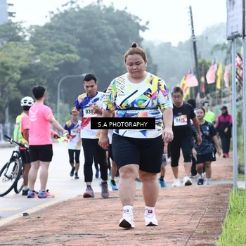 Runner Photo 8233474