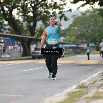 Runner Photo 8233494