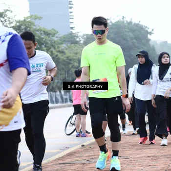 Runner Photo 8233497