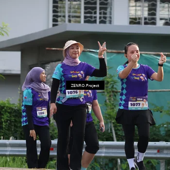 Runner Photo 8233504