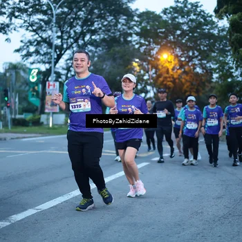 Runner Photo 8233509