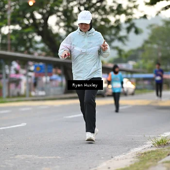 Runner Photo 8233512