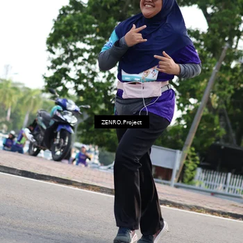 Runner Photo 8233514