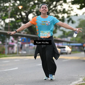 Runner Photo 8233517