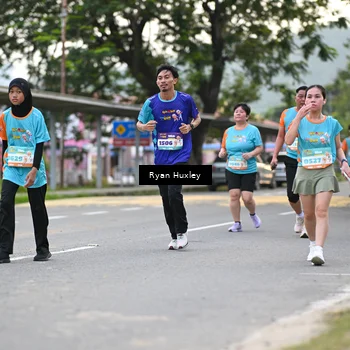 Runner Photo 8233521