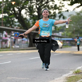 Runner Photo 8233530