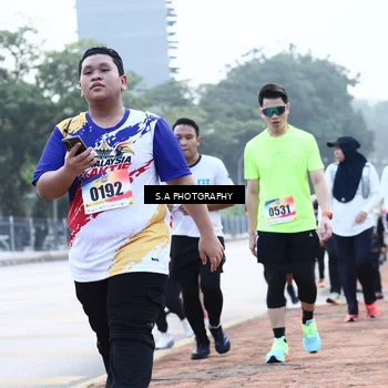 Runner Photo 8233533