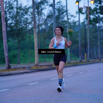 Runner Photo 8233543