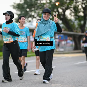 Runner Photo 8233564