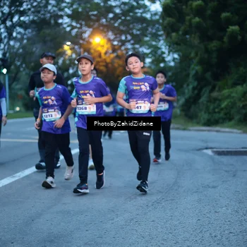Runner Photo 8233573