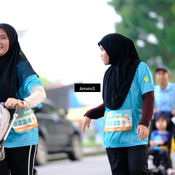 Runner Photo 8233635