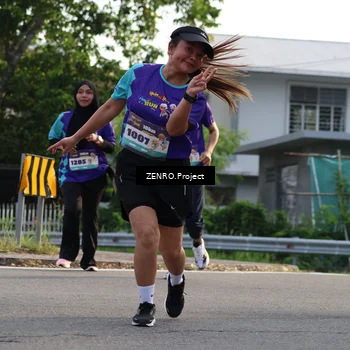 Runner Photo 8233653