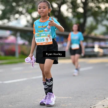 Runner Photo 8233654