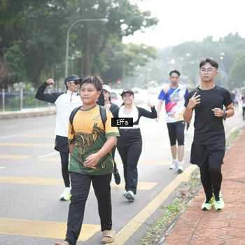 Runner Photo 8233655