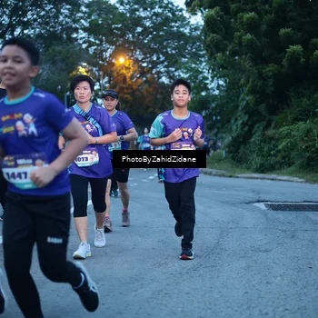 Runner Photo 8233660