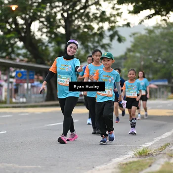 Runner Photo 8233665