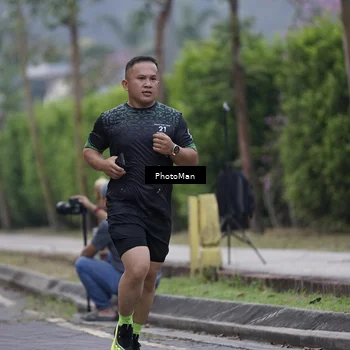 Runner Photo 8233677