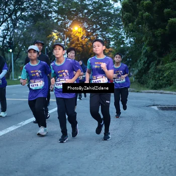 Runner Photo 8233685