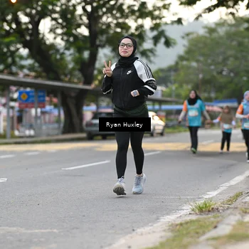 Runner Photo 8233692
