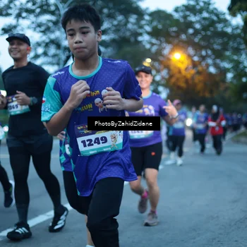 Runner Photo 8233693