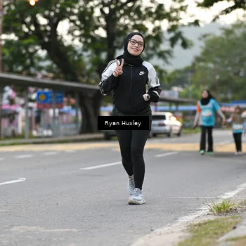 Runner Photo 8233699