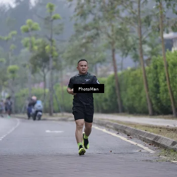 Runner Photo 8233718