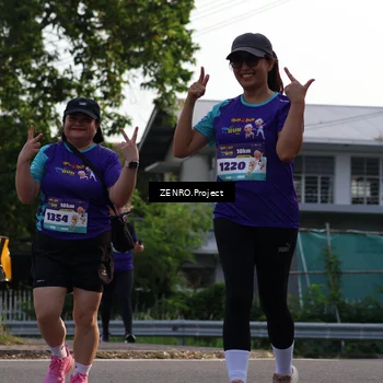 Runner Photo 8233725