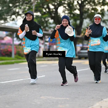 Runner Photo 8233735