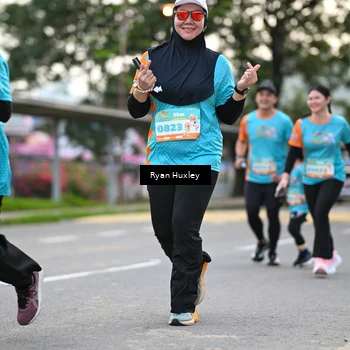 Runner Photo 8233742