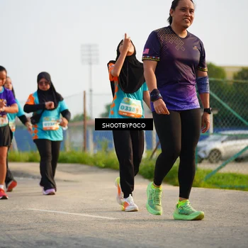 Runner Photo 8233747