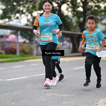 Runner Photo 8233750
