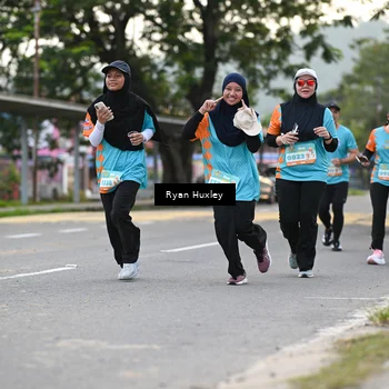 Runner Photo 8233751