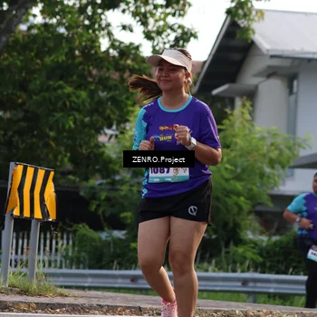Runner Photo 8233762