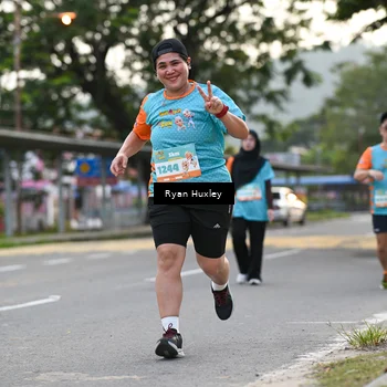 Runner Photo 8233765