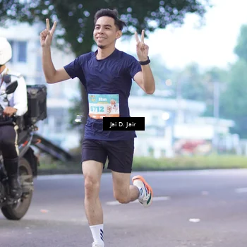 Runner Photo 8233774